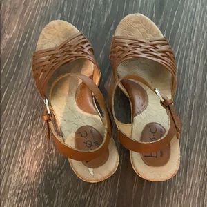 Brown wedge sandles